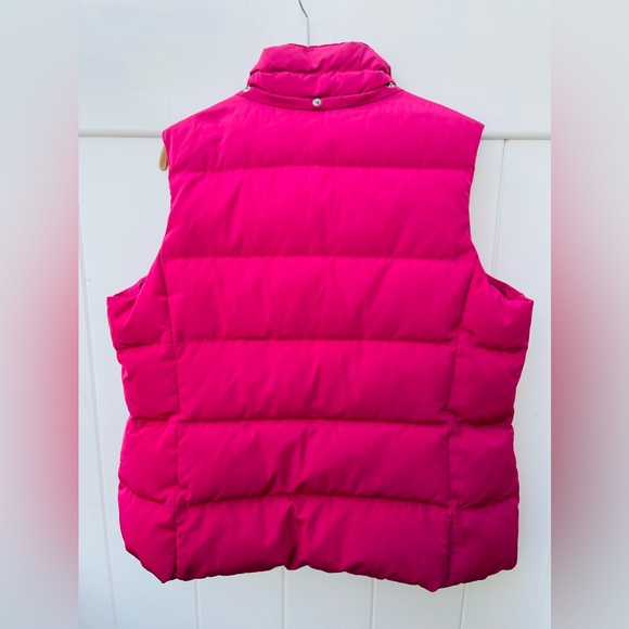 Women’s puffer vest from Talbots size petite Large - Picture 4 of 9